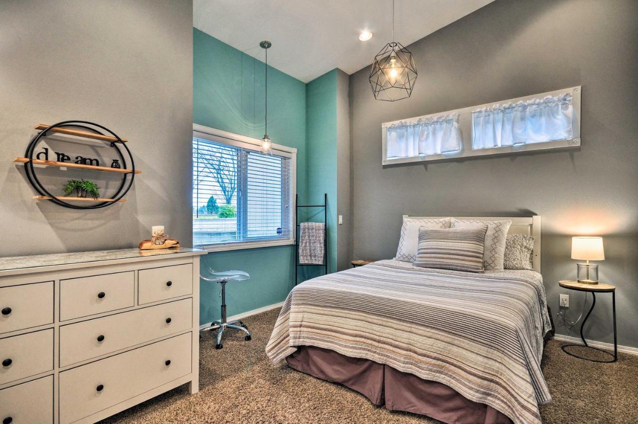 Boring Cute And Cozy Pdx Area Townhouse 31 Mi To Mt Hood!ヴィラ エクステリア 写真